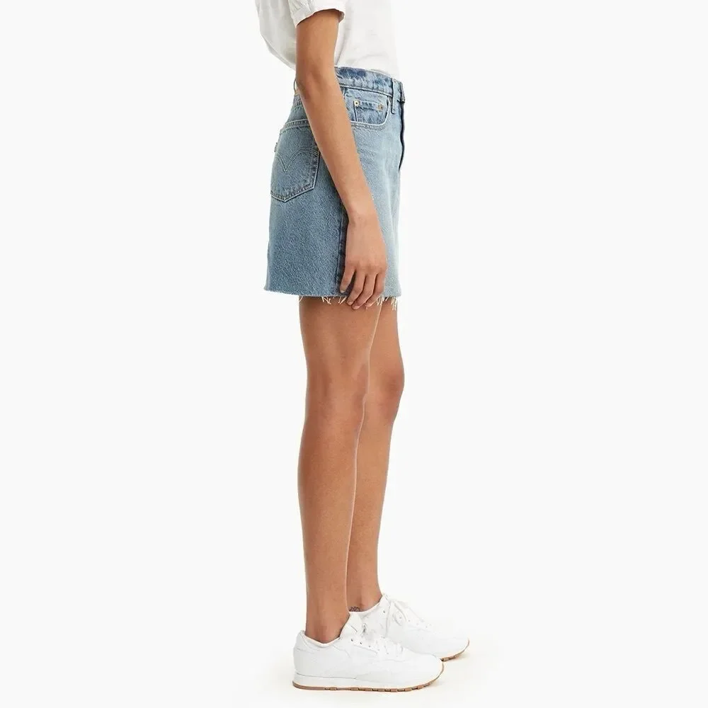 NEW Levi’s High Rise Iconic Red Tab Distressed Light Wash Denim Mini Skirt Sz 31